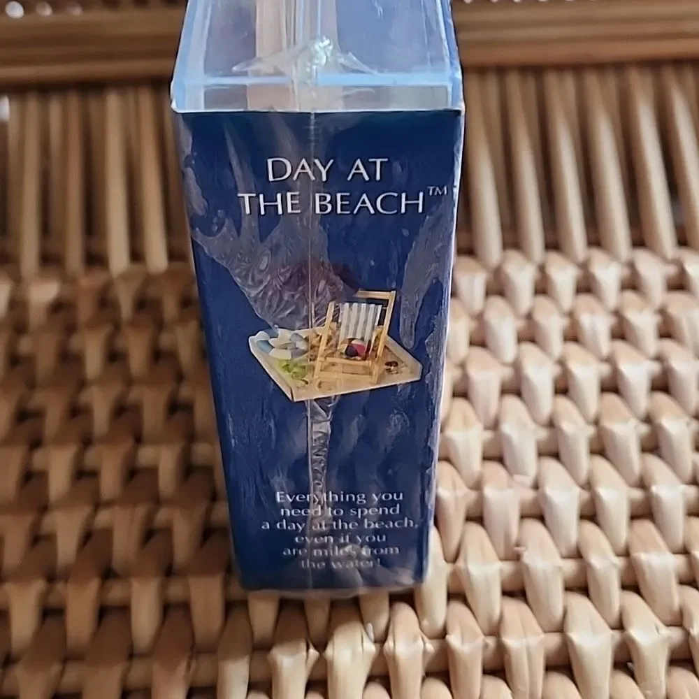 Beach! Novelty Day At The Beach Desk Top Miniature Display